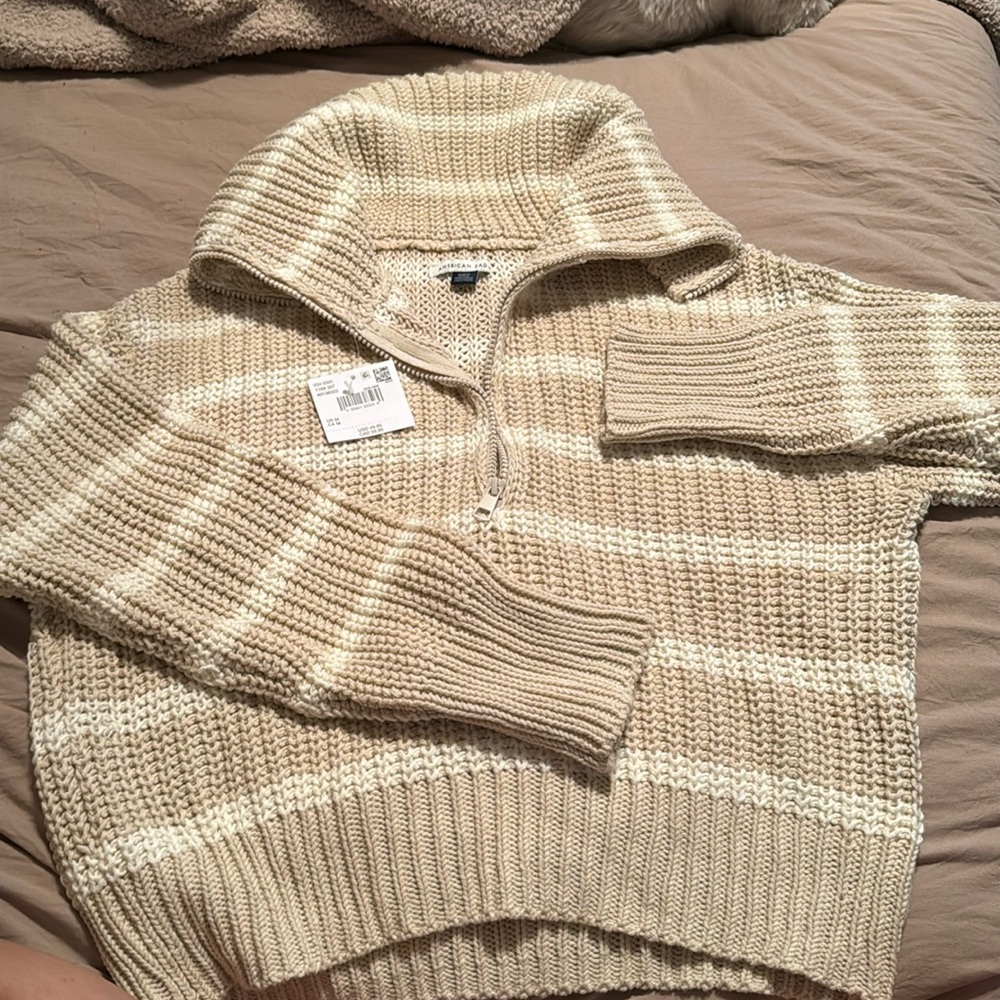 American eagle knit sweater